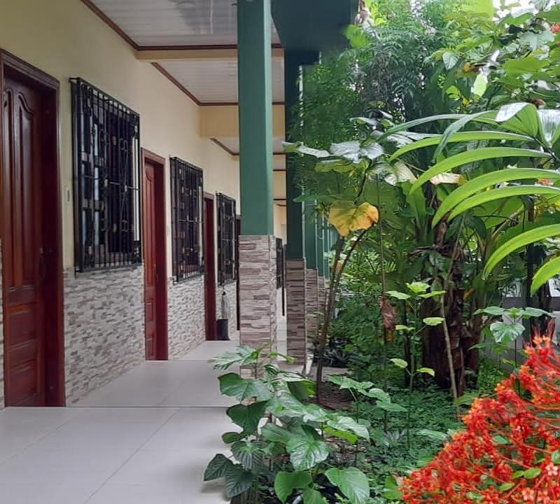 Wikungo Hotel Puerto Narino Exterior photo